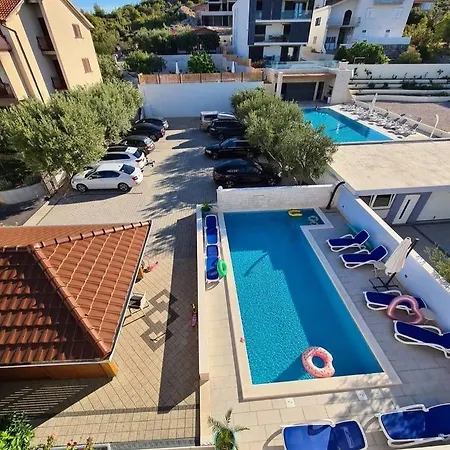 Plavi Biser
