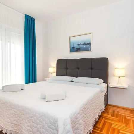 Apartment Plavi Biser Sibenik