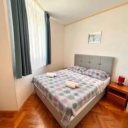 Apartment Plavi Biser