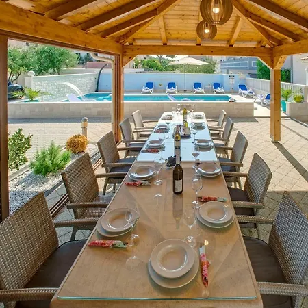 Apartment Plavi Biser