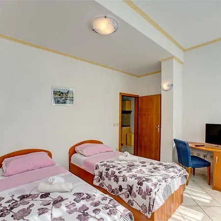 Plavi Biser Apartman Šibenik